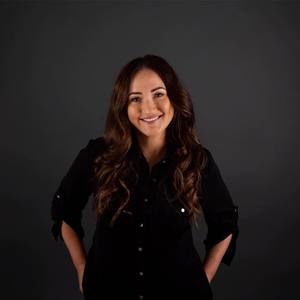 Meet your Posher, Alisha